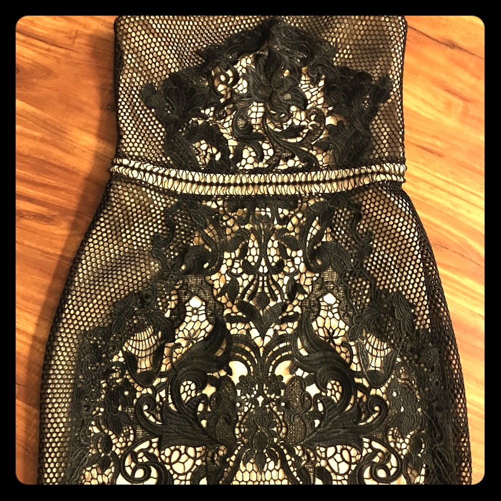 Brand new strapless Express dress